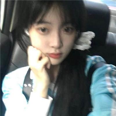 接近无限的白